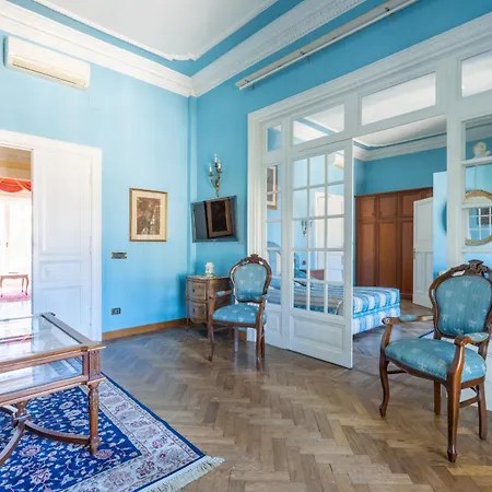 Bed & Breakfast Residenza Episcopo Lipinsky 1902 *